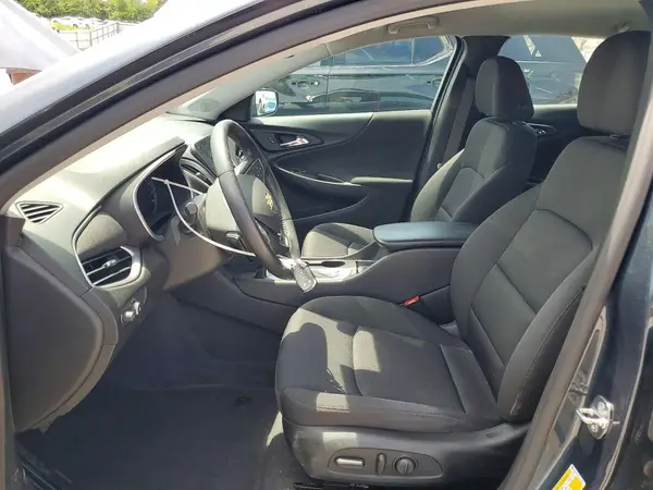 2020 CHEVROLET MALIBU auction photo 7