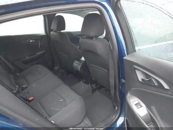 1G1ZG5ST7KF204942 2019 CHEVROLET MALIBU - Image 8