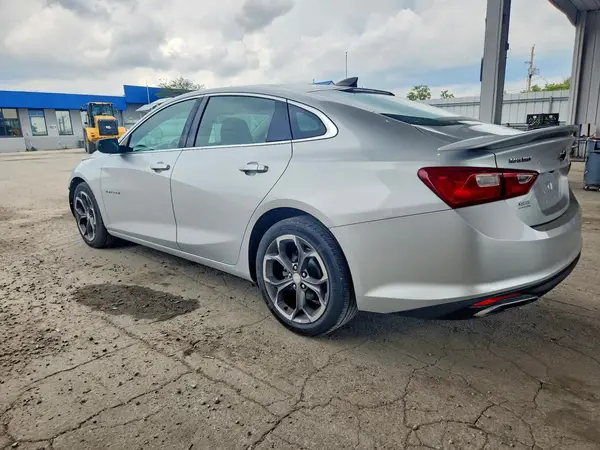 1G1ZG5ST8KF179307 2019 CHEVROLET MALIBU - Image 2