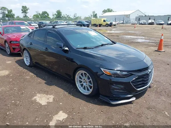 1G1ZG5ST8NF211774 2022 CHEVROLET MALIBU - Image 1