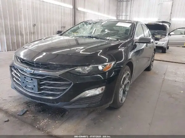 1G1ZG5ST9KF226845 2019 CHEVROLET MALIBU - Image 2