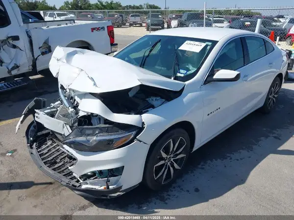 1G1ZG5ST9LF118260 2020 CHEVROLET MALIBU - Image 2