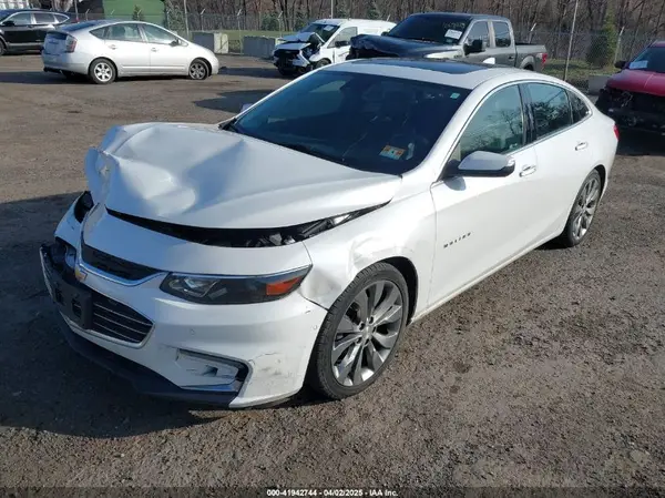 1G1ZH5SX0GF272734 2016 CHEVROLET MALIBU - Image 2