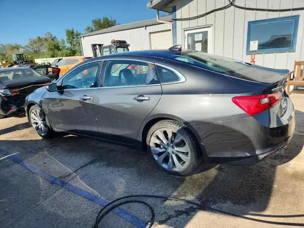 1G1ZH5SX0HF100060 2017 CHEVROLET MALIBU - Image 2