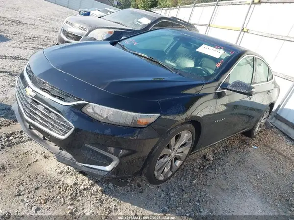 1G1ZH5SX0HF110247 2017 CHEVROLET MALIBU - Image 2