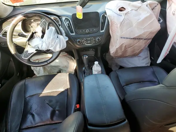 1G1ZH5SX0HF213538 2017 CHEVROLET MALIBU - Image 8