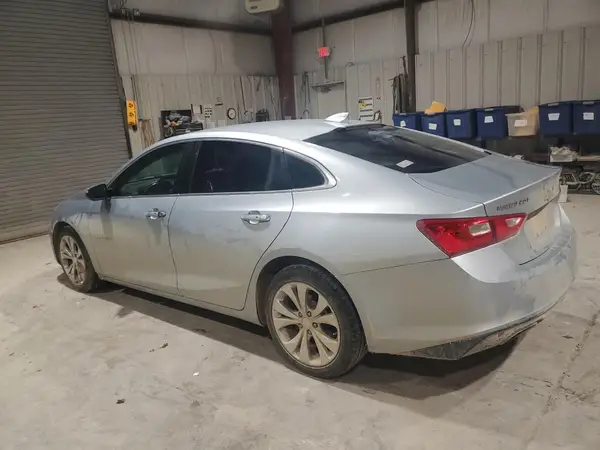 1G1ZH5SX0HF250797 2017 CHEVROLET MALIBU - Image 2