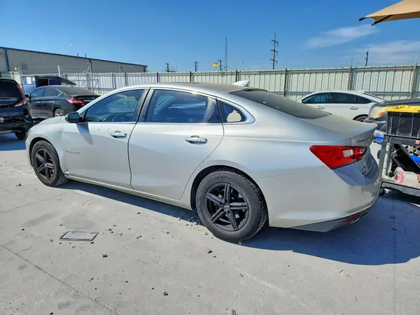 1G1ZH5SX1GF225924 2016 CHEVROLET MALIBU - Image 2