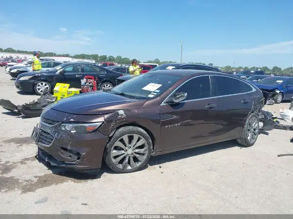 1G1ZH5SX1GF288893 2016 CHEVROLET MALIBU - Image 2
