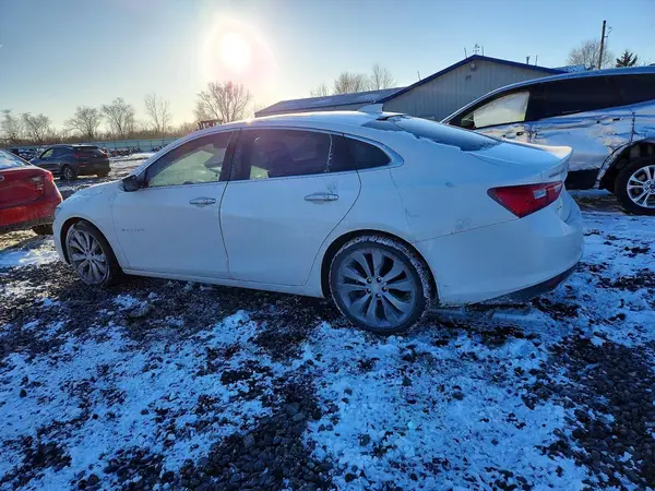 1G1ZH5SX1HF125047 2017 CHEVROLET MALIBU - Image 2