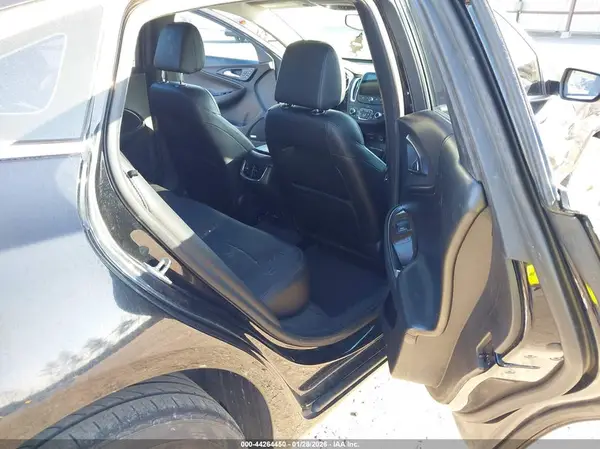 1G1ZH5SX1HF126571 2017 CHEVROLET MALIBU - Image 8