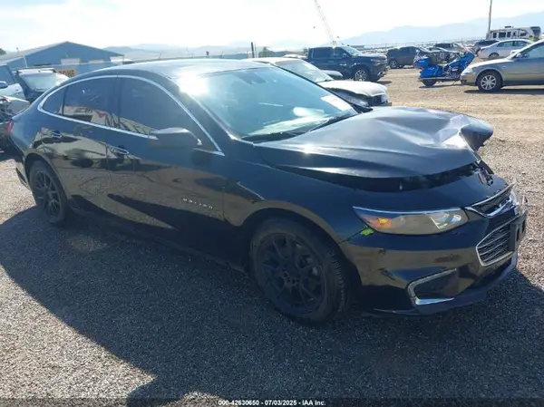 1G1ZH5SX1HF127929 2017 CHEVROLET MALIBU - Image 1
