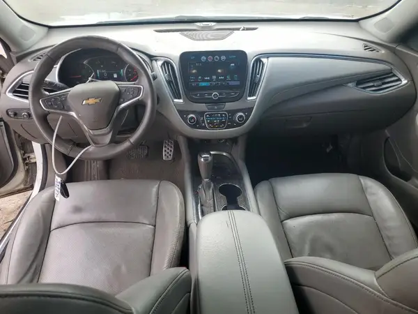 1G1ZH5SX1HF130491 2017 CHEVROLET MALIBU - Image 8