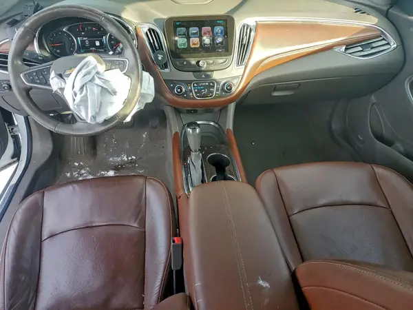 1G1ZH5SX1HF161367 2017 CHEVROLET MALIBU - Image 8