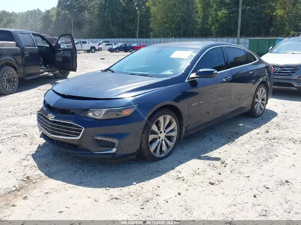 1G1ZH5SX1HF176953 2017 CHEVROLET MALIBU - Image 2