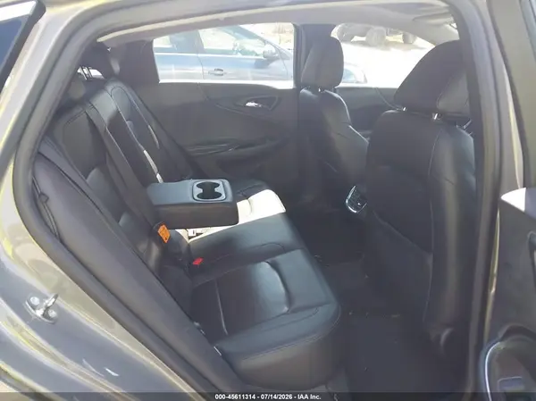1G1ZH5SX1HF250694 2017 CHEVROLET MALIBU - Image 8
