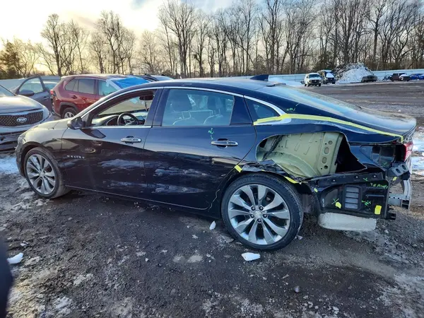 1G1ZH5SX2GF231635 2016 CHEVROLET MALIBU - Image 2