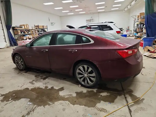 1G1ZH5SX2GF241825 2016 CHEVROLET MALIBU - Image 2