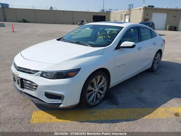 1G1ZH5SX2GF348003 2016 CHEVROLET MALIBU - Image 2