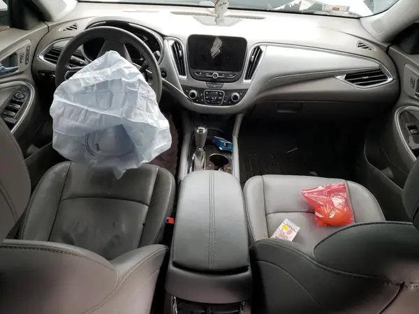 1G1ZH5SX2HF109505 2017 CHEVROLET MALIBU - Image 8