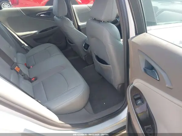 1G1ZH5SX2HF140186 2017 CHEVROLET MALIBU - Image 8