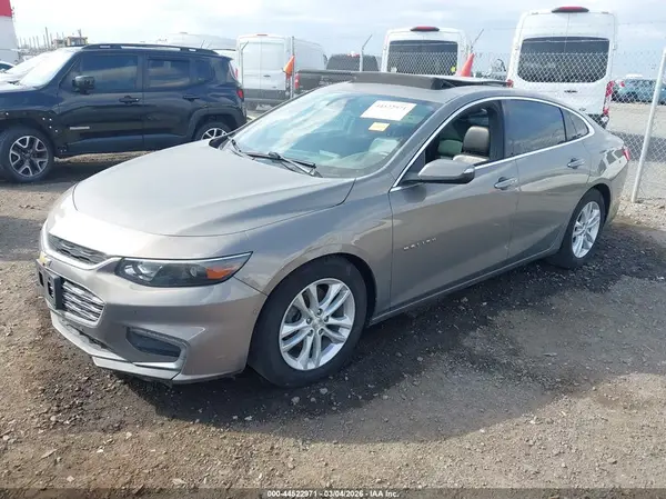 1G1ZH5SX2HF149664 2017 CHEVROLET MALIBU - Image 2