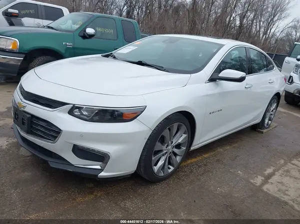 1G1ZH5SX2HF170126 2017 CHEVROLET MALIBU - Image 2