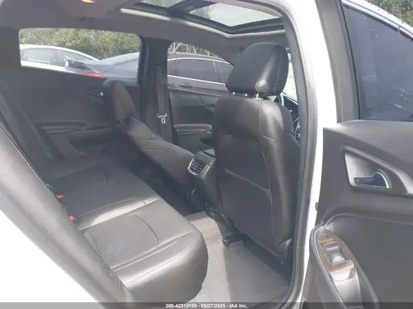 1G1ZH5SX2HF214898 2017 CHEVROLET MALIBU - Image 8