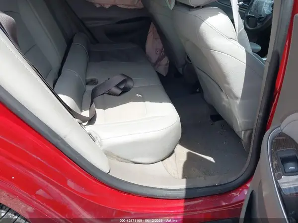 1G1ZH5SX2HF221270 2017 CHEVROLET MALIBU - Image 8