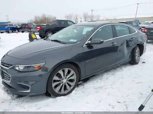 1G1ZH5SX3GF265826 2016 CHEVROLET MALIBU - Image 2