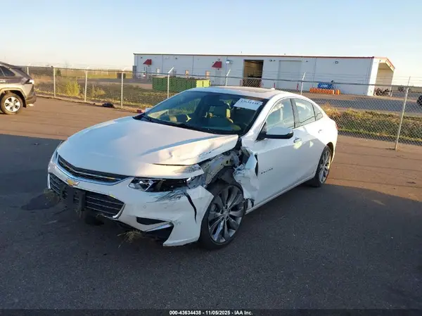 1G1ZH5SX3HF109898 2017 CHEVROLET MALIBU - Image 2