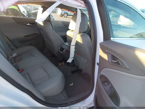 1G1ZH5SX3HF109898 2017 CHEVROLET MALIBU - Image 8