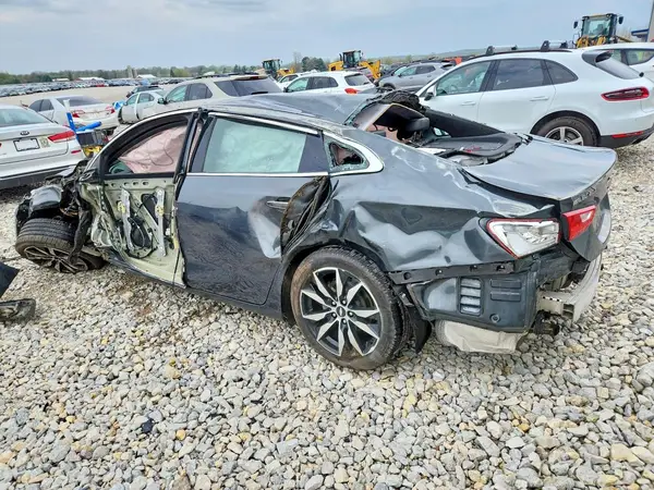 1G1ZH5SX3HF120500 2017 CHEVROLET MALIBU - Image 2