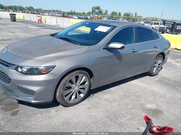 1G1ZH5SX3HF138317 2017 CHEVROLET MALIBU - Image 2