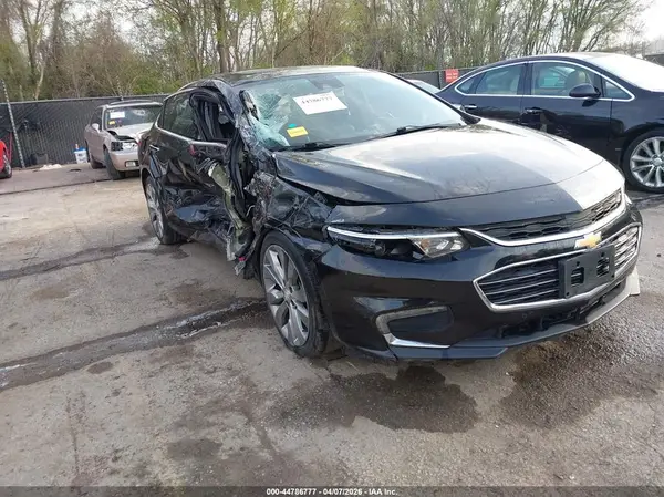 1G1ZH5SX3HF139418 2017 CHEVROLET MALIBU - Image 1