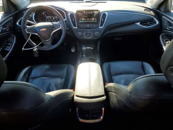 1G1ZH5SX3HF143890 2017 CHEVROLET MALIBU - Image 8