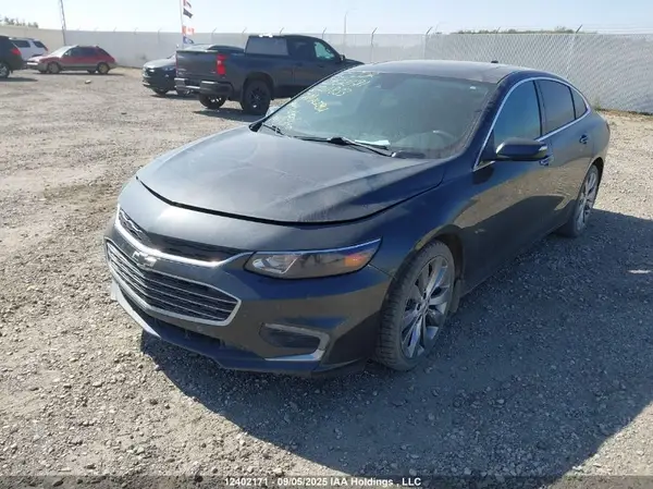 1G1ZH5SX3HF211833 2017 CHEVROLET MALIBU - Image 2