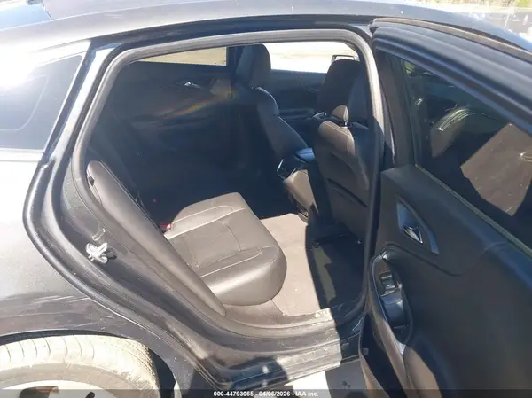 1G1ZH5SX3HF233007 2017 CHEVROLET MALIBU - Image 8