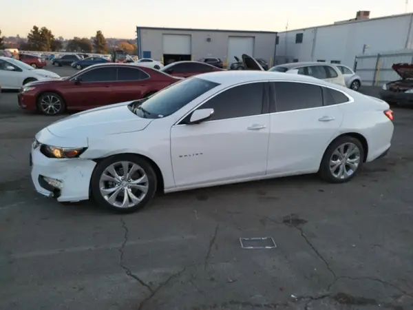 1G1ZH5SX3HF240605 2017 CHEVROLET MALIBU - Image 1