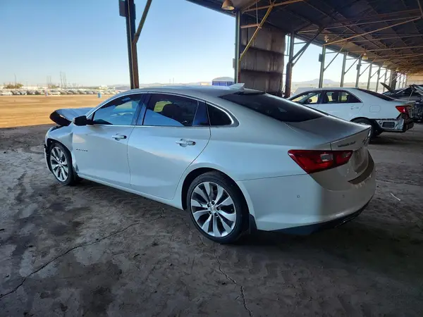 1G1ZH5SX3HF275158 2017 CHEVROLET MALIBU - Image 2