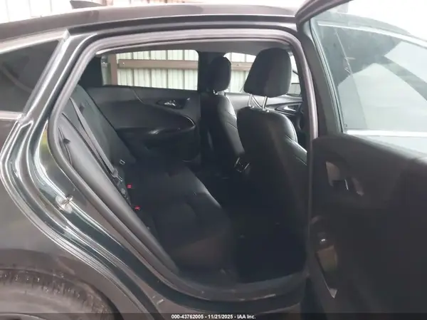 1G1ZH5SX4GF245892 2016 CHEVROLET MALIBU - Image 8