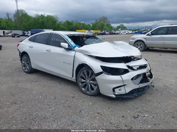 1G1ZH5SX4GF266242 2016 CHEVROLET MALIBU - Image 1
