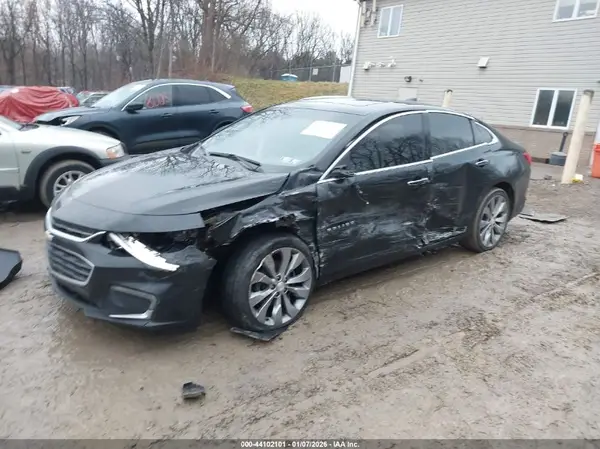 1G1ZH5SX4HF111224 2017 CHEVROLET MALIBU - Image 2