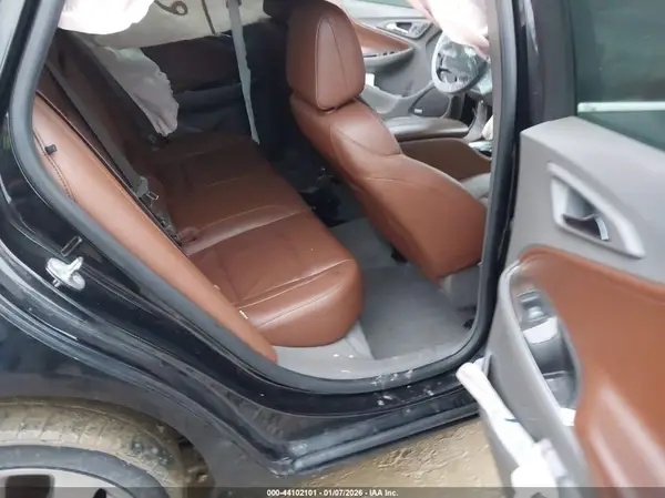 1G1ZH5SX4HF111224 2017 CHEVROLET MALIBU - Image 8