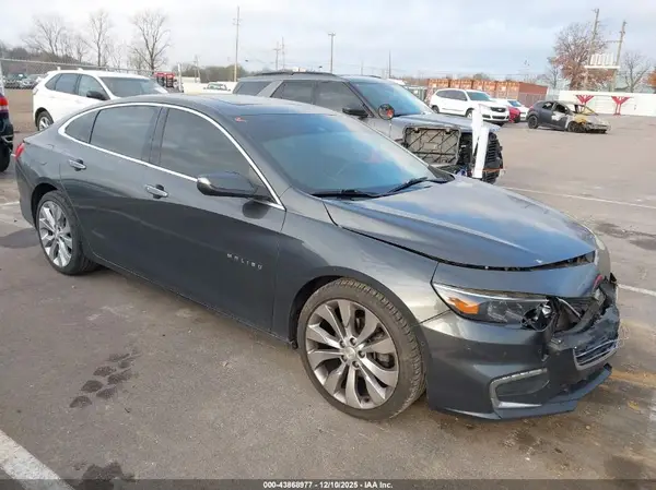 1G1ZH5SX4HF118612 2017 CHEVROLET MALIBU - Image 1
