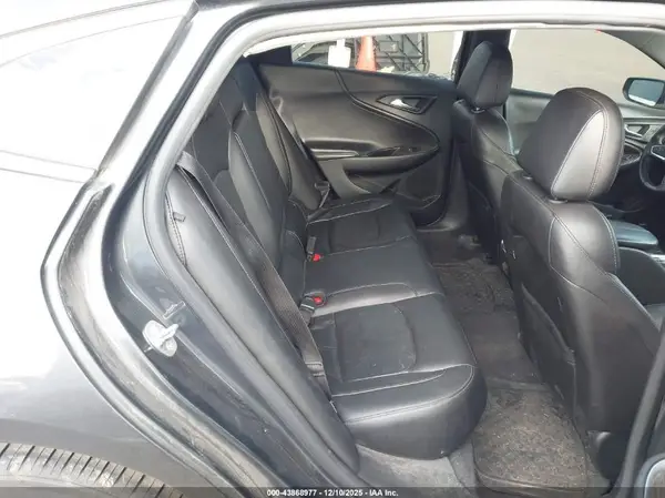 1G1ZH5SX4HF118612 2017 CHEVROLET MALIBU - Image 8