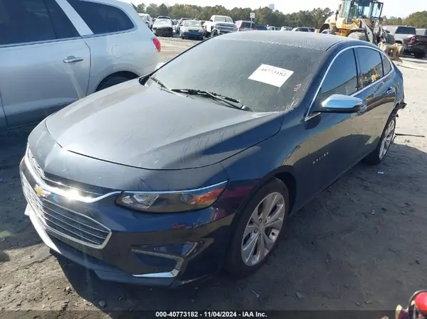 1G1ZH5SX4HF124667 2017 CHEVROLET MALIBU - Image 2