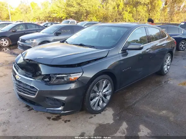 1G1ZH5SX4HF143025 2017 CHEVROLET MALIBU - Image 2