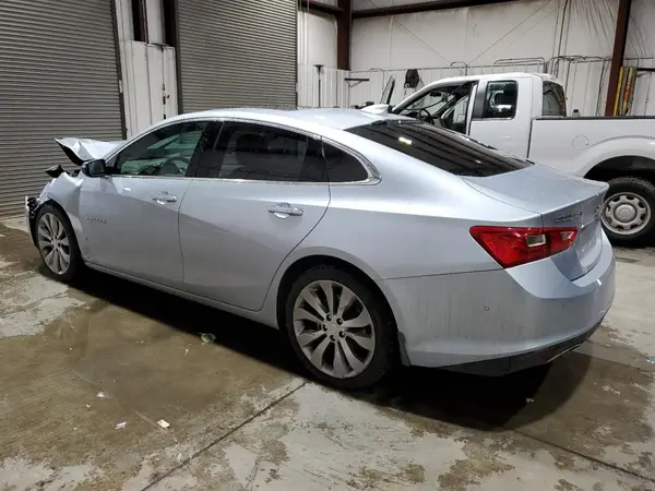 1G1ZH5SX4HF161377 2017 CHEVROLET MALIBU - Image 2