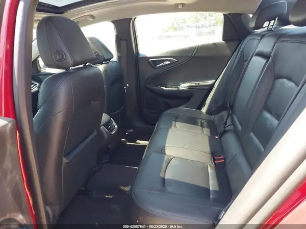 1G1ZH5SX4HF179507 2017 CHEVROLET MALIBU - Image 8